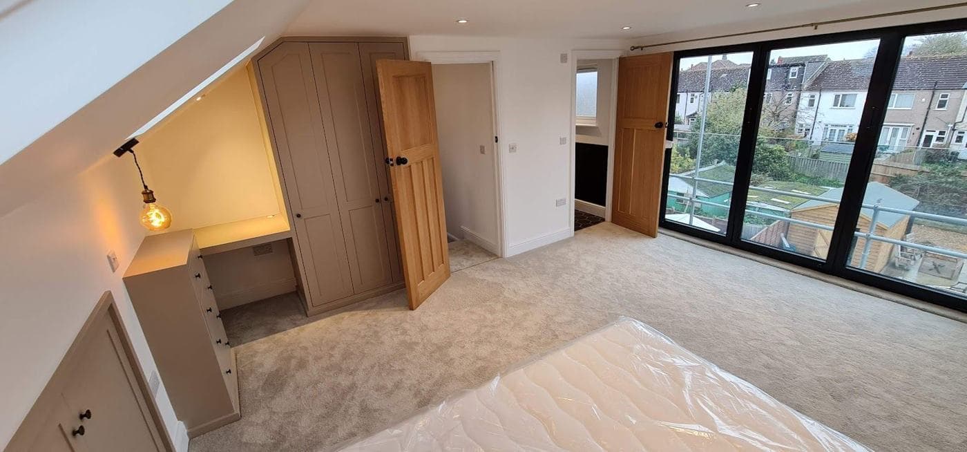 Loft conversion with side extension — London